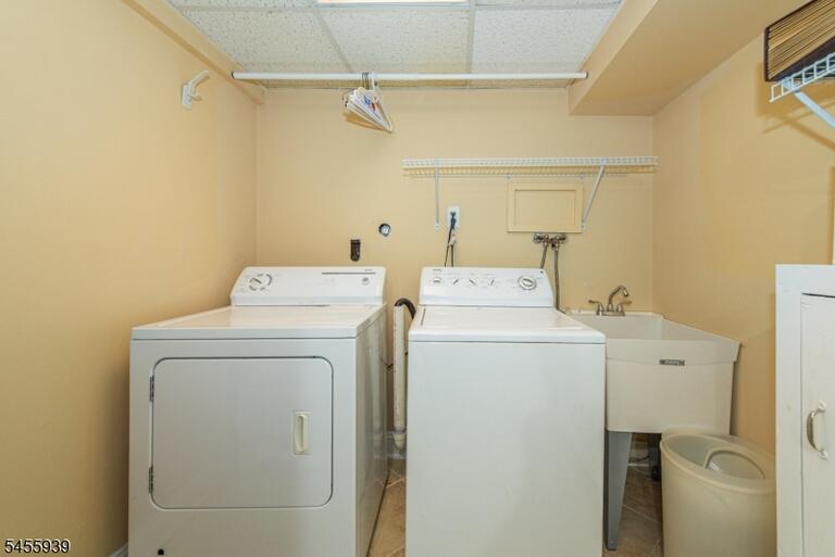 Property listing MLS 4048630 photo 36