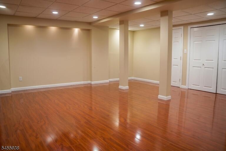 Property listing MLS 4048633 photo 32