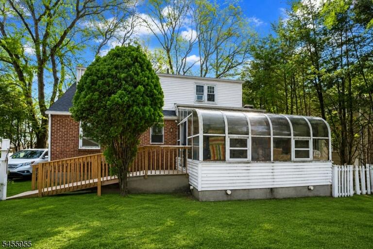 Property listing MLS 4048647 photo 44