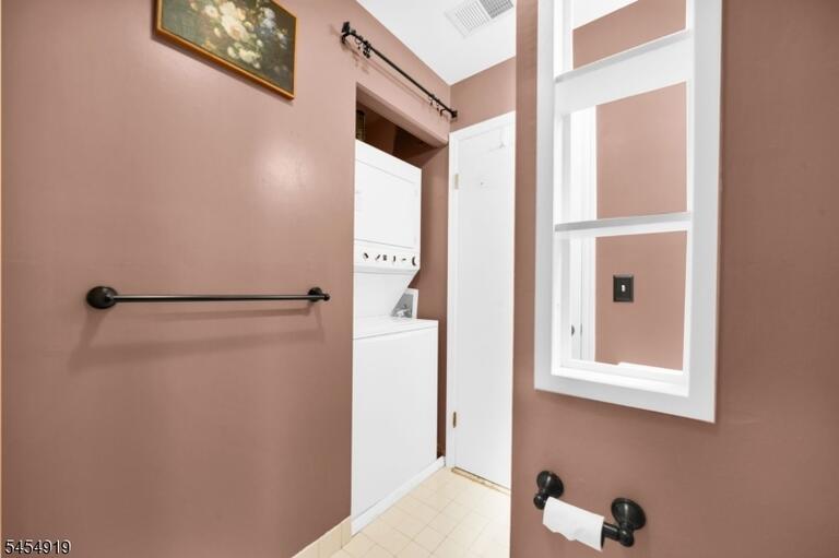 Property listing MLS 4048650 photo 11