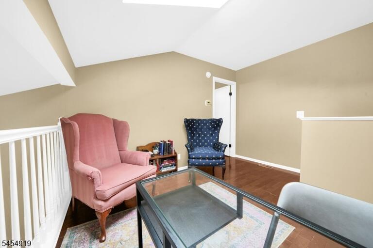 Property listing MLS 4048650 photo 12