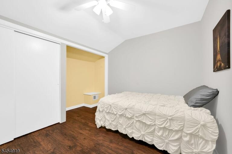 Property listing MLS 4048650 photo 14