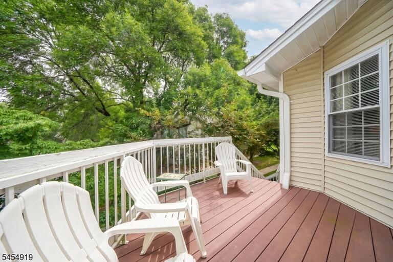 Property listing MLS 4048650 photo 16