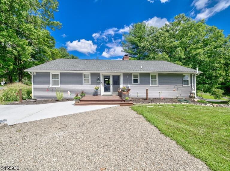Property listing MLS 4048658 photo 29