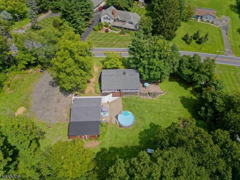 Property listing MLS 4048658 photo 44