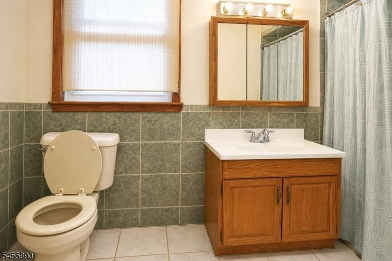 Property listing MLS 4048667 photo 6