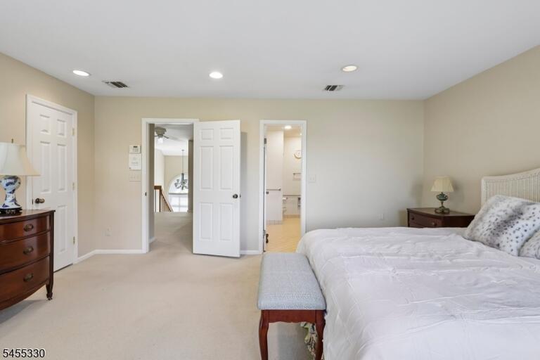 Property listing MLS 4048687 photo 23