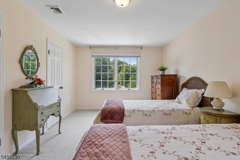 Property listing MLS 4048687 photo 31