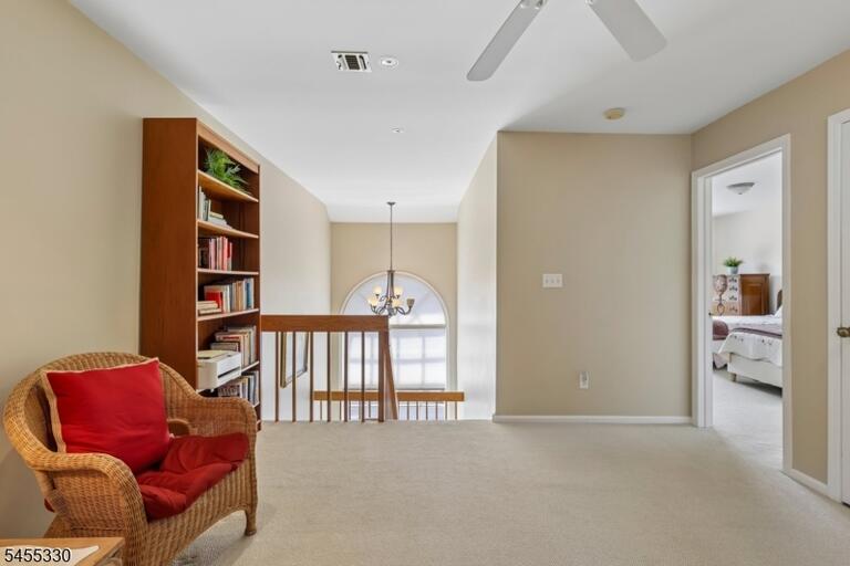 Property listing MLS 4048687 photo 35