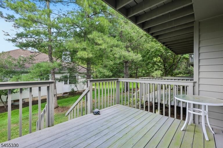 Property listing MLS 4048687 photo 45