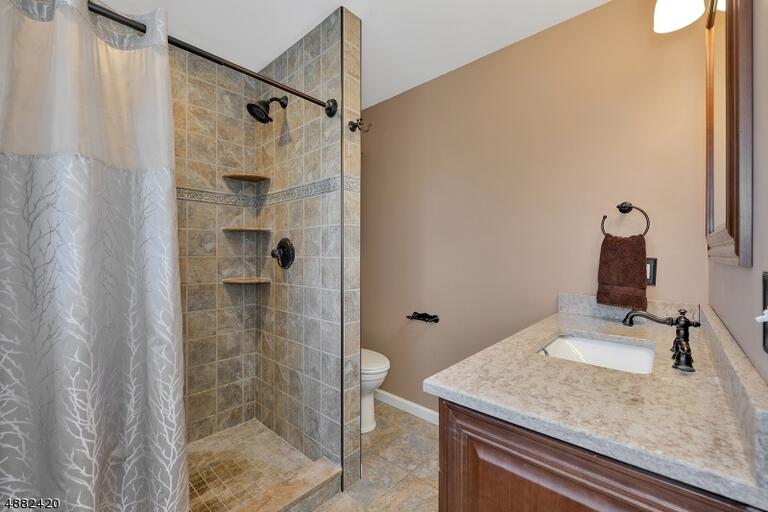 Property listing MLS 4048696 photo 16