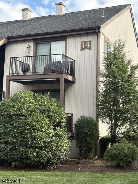 Property listing MLS 4048698 photo 1