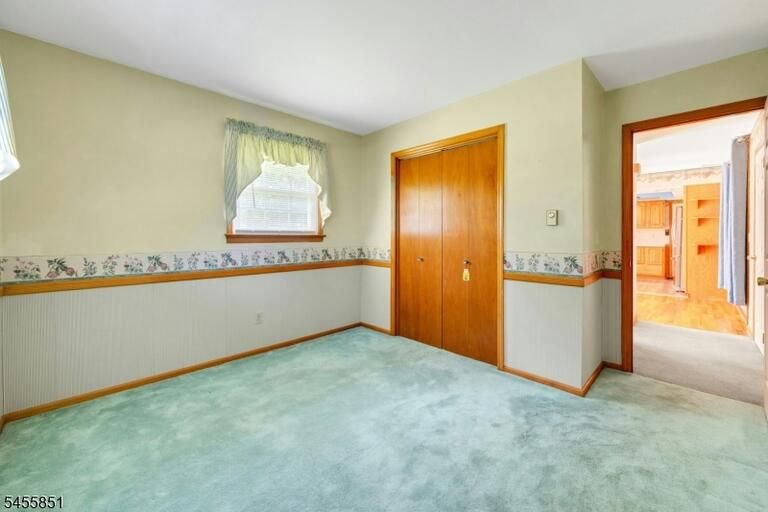 Property listing MLS 4048721 photo 21