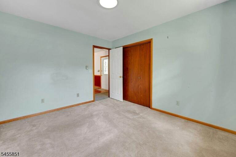 Property listing MLS 4048721 photo 23