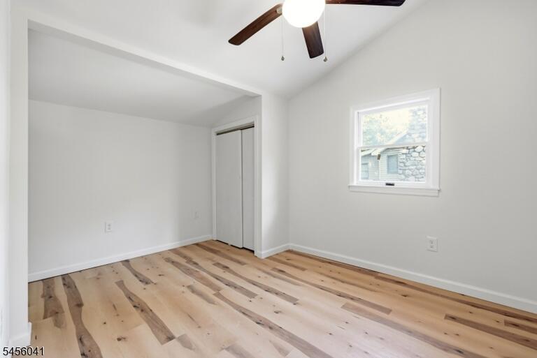 Property listing MLS 4048726 photo 24