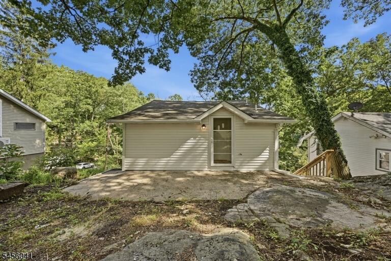 Property listing MLS 4048726 photo 7