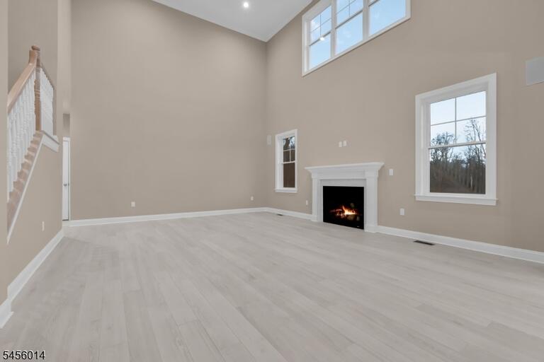 Property listing MLS 4048736 photo 13