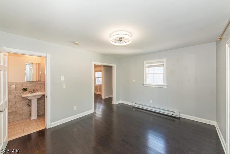 Property listing MLS 4048744 photo 17