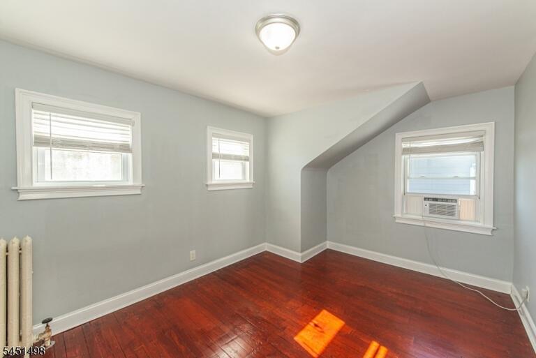 Property listing MLS 4048744 photo 26