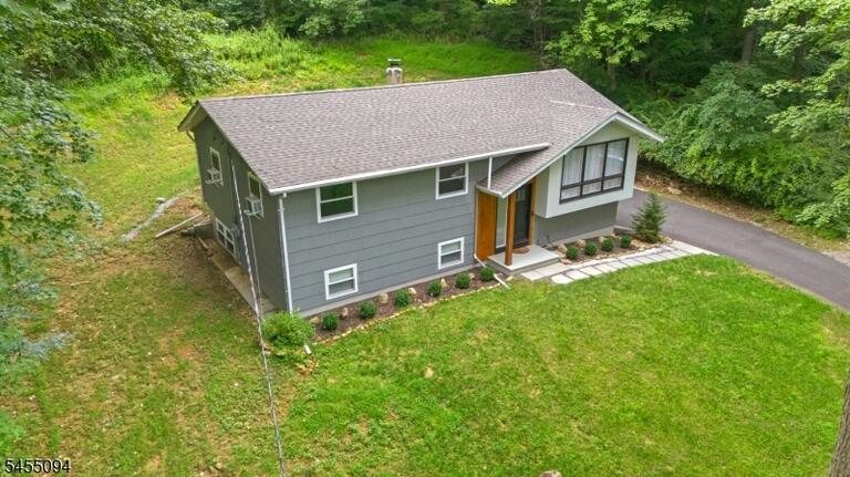 Property listing MLS 4048757 photo 10