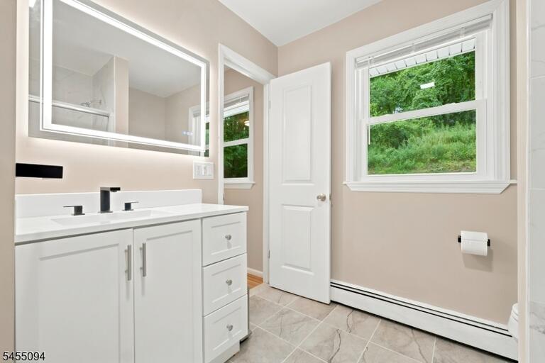 Property listing MLS 4048757 photo 37
