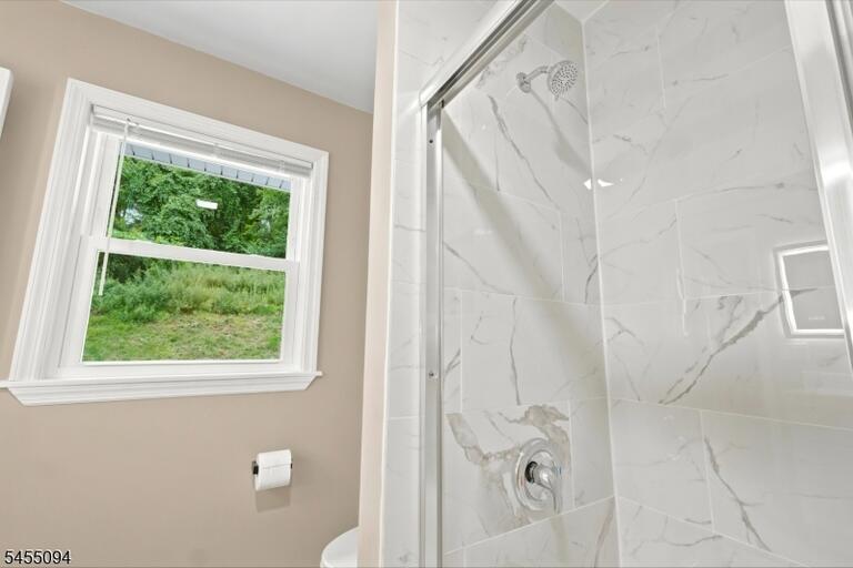 Property listing MLS 4048757 photo 39