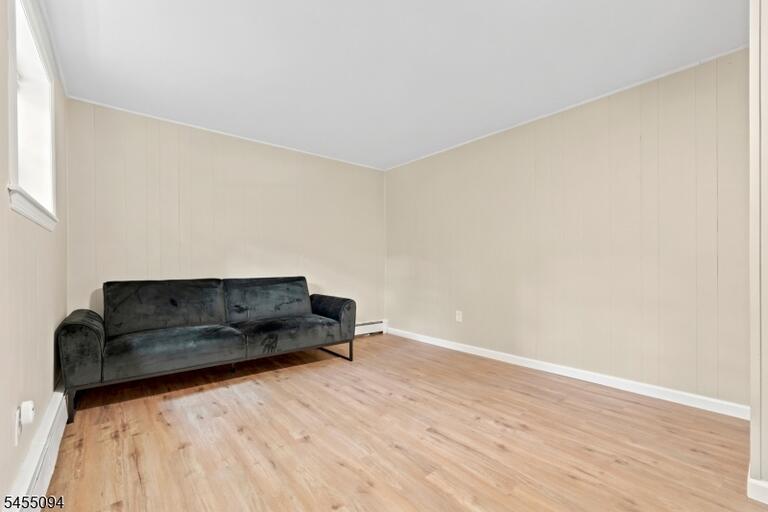 Property listing MLS 4048757 photo 40