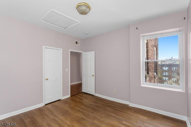 Property listing MLS 4048759 photo 7