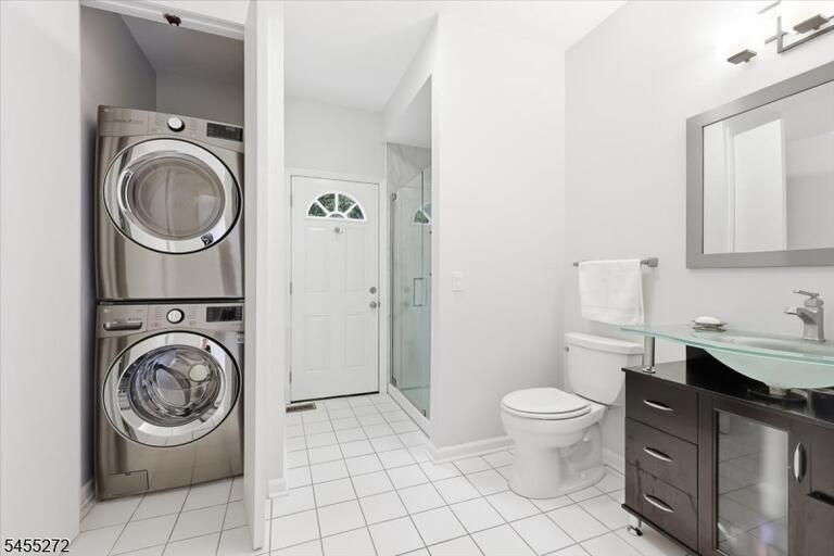 Property listing MLS 4048770 photo 13