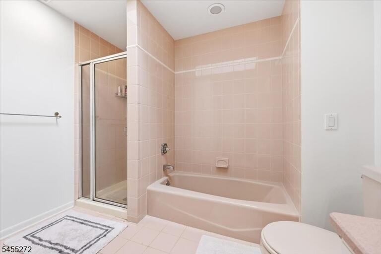 Property listing MLS 4048770 photo 27