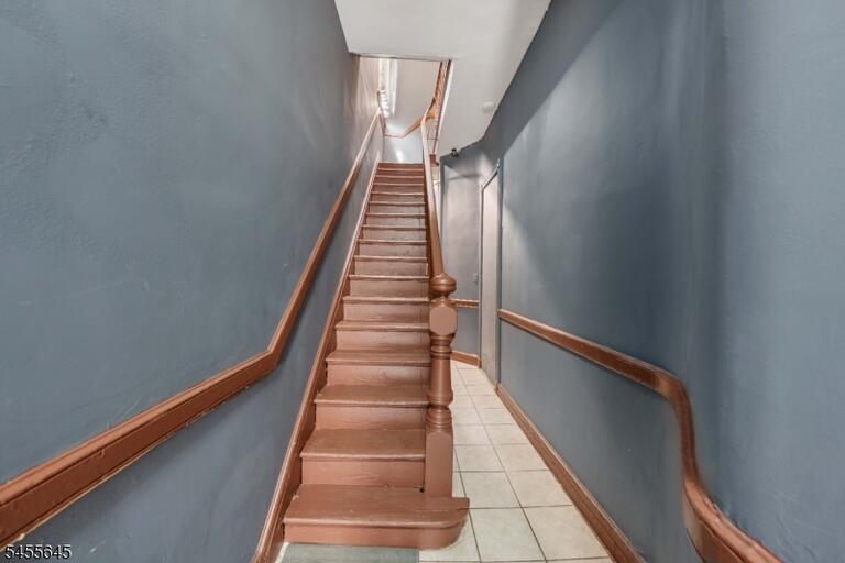 Property listing MLS 4048771 photo 13