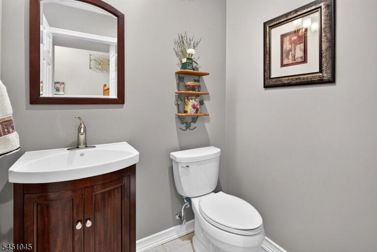 Property listing MLS 4048773 photo 18