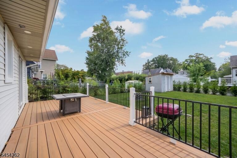Property listing MLS 4048776 photo 22