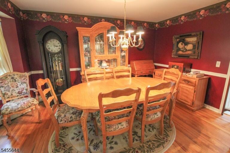Property listing MLS 4048787 photo 12