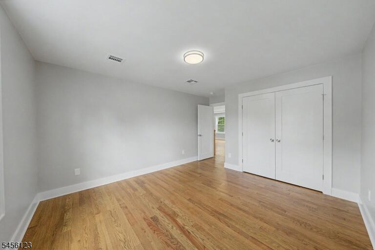 Property listing MLS 4048791 photo 18