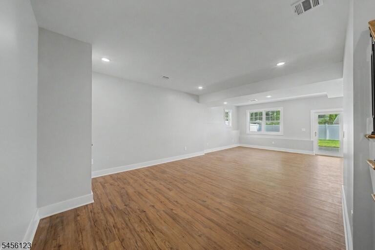 Property listing MLS 4048791 photo 36