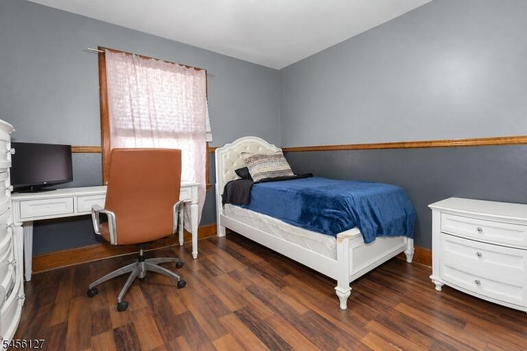 Property listing MLS 4048792 photo 9
