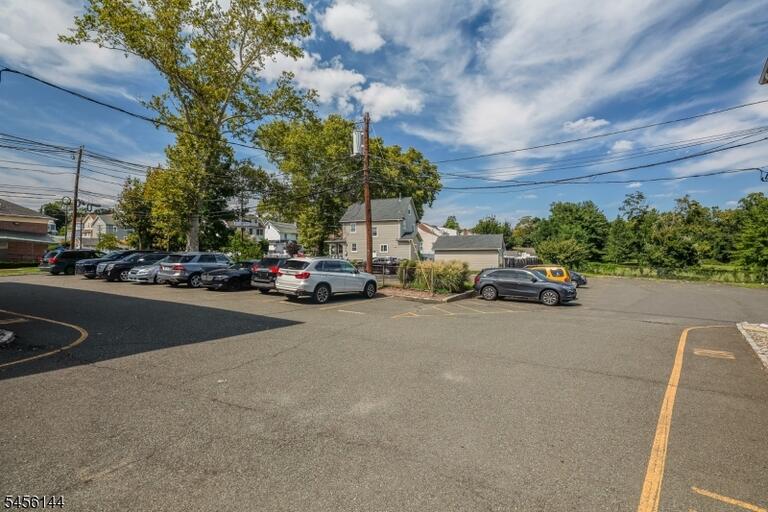 Property listing MLS 4048803 photo 13