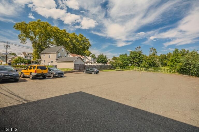 Property listing MLS 4048804 photo 7