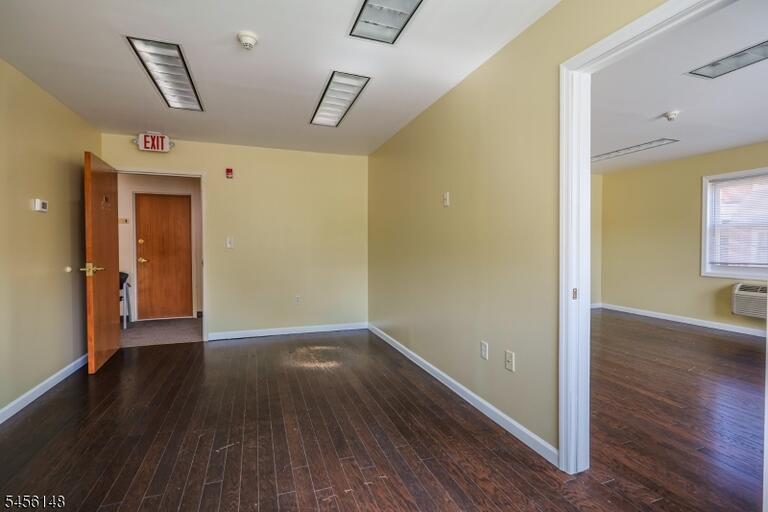 Property listing MLS 4048806 photo 6