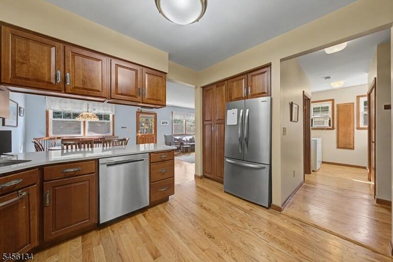 Property listing MLS 4048809 photo 17