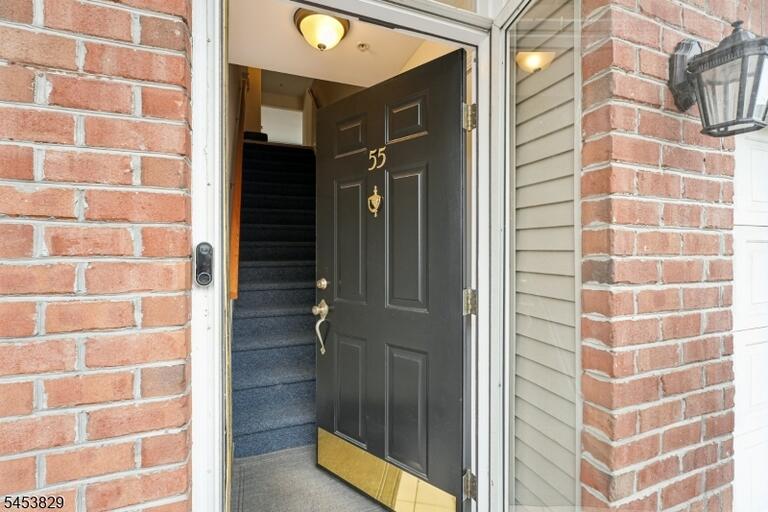 Property listing MLS 4048811 photo 26