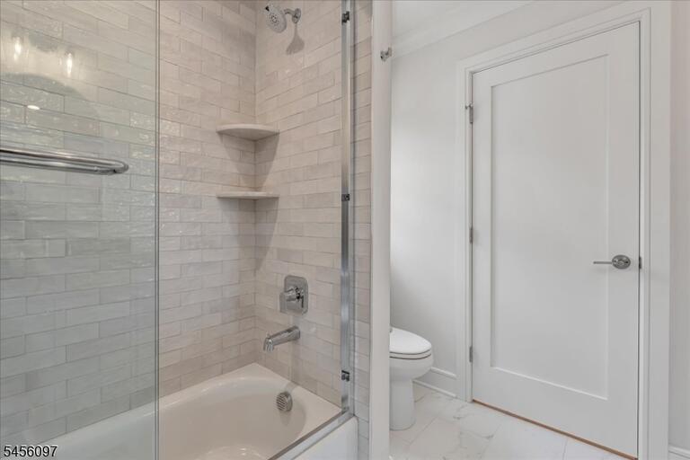 Property listing MLS 4048825 photo 36