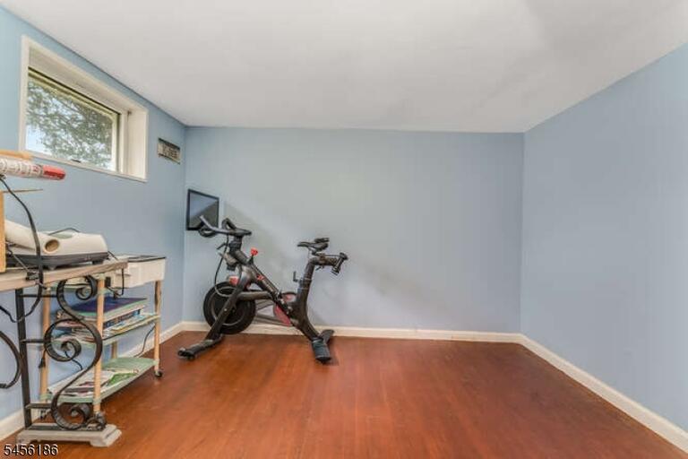 Property listing MLS 4048832 photo 24