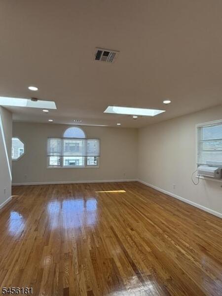 Property listing MLS 4048834 photo 3