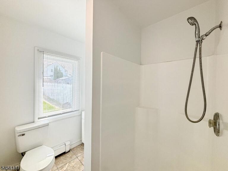 Property listing MLS 4048835 photo 11