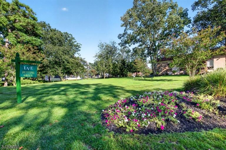 Property listing MLS 4048841 photo 31