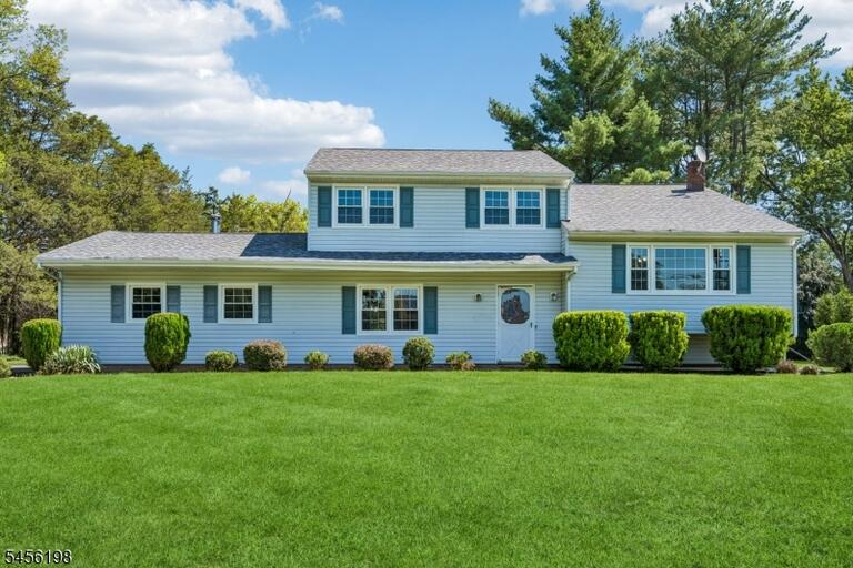 Property listing MLS 4048847 photo 4