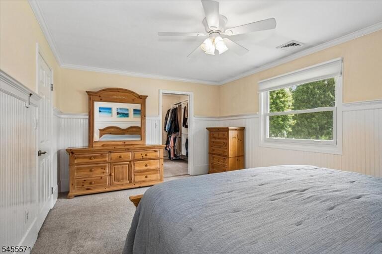 Property listing MLS 4048850 photo 23