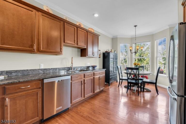 Property listing MLS 4048852 photo 10